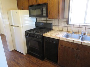 313 Cypress Ave in Santa Cruz, CA - Building Photo - Building Photo