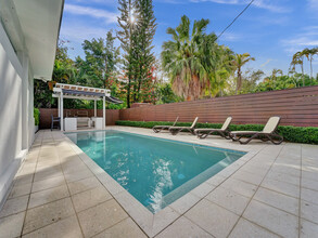 1440 SW 20th St in Fort Lauderdale, FL - Building Photo - Building Photo