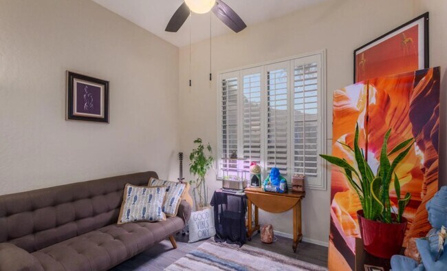 property at 1620 W Nighthawk Way