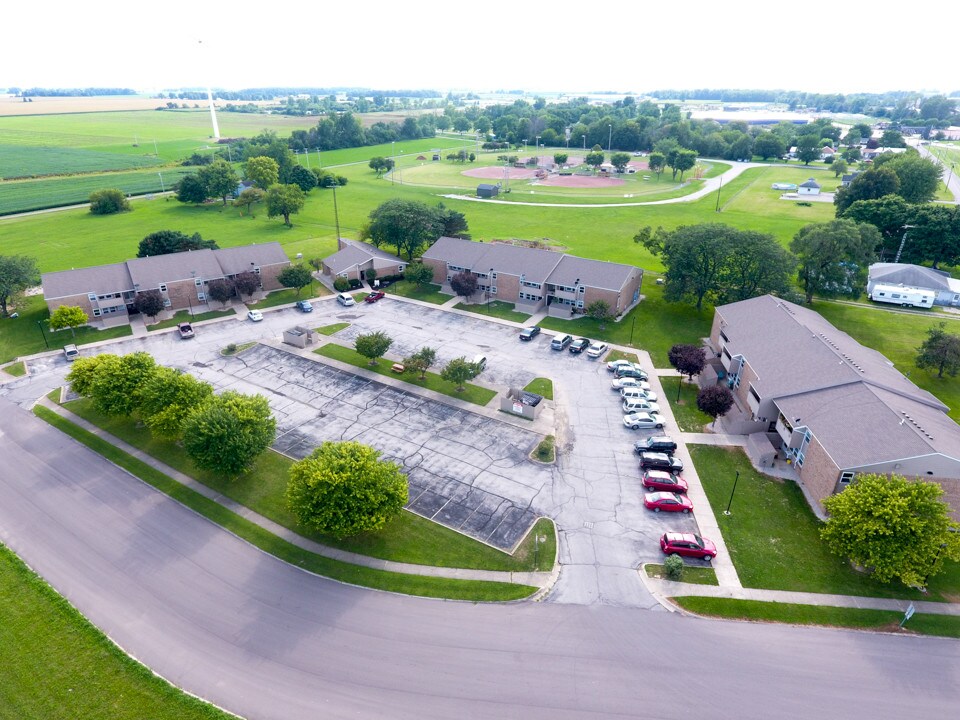 Maple Leaf Apartments in Union City, IN - Foto de edificio