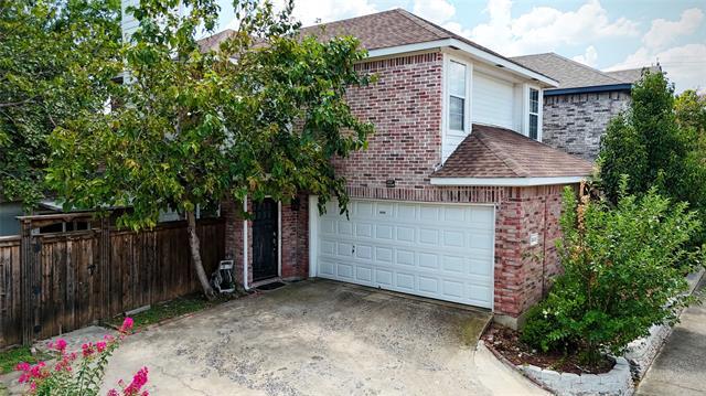 3838 Brandon Park Dr in Garland, TX - Building Photo
