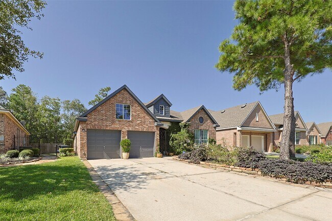 63 N Crescendo Path Pl in Shenandoah, TX - Building Photo - Building Photo