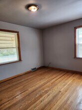 116 W 49th Ave in Gary, IN - Building Photo - Building Photo