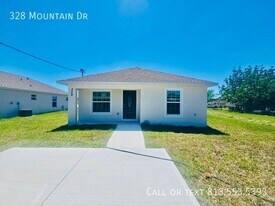 328 Mountain Dr in Babson Park, FL - Building Photo