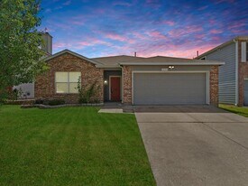 1300 Mallard Dr in Sherman, TX - Building Photo