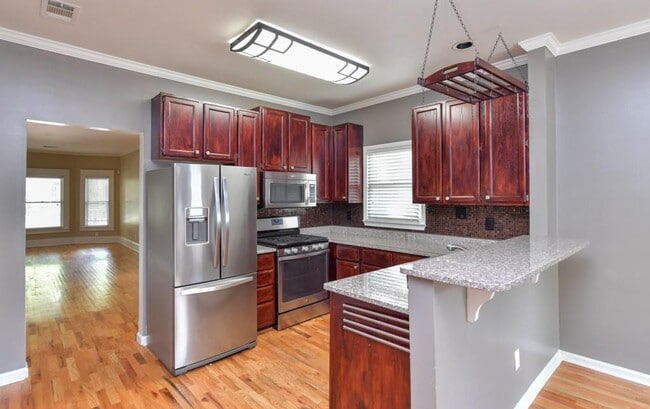 371 Woodward Ave SE in Atlanta, GA - Building Photo - Building Photo