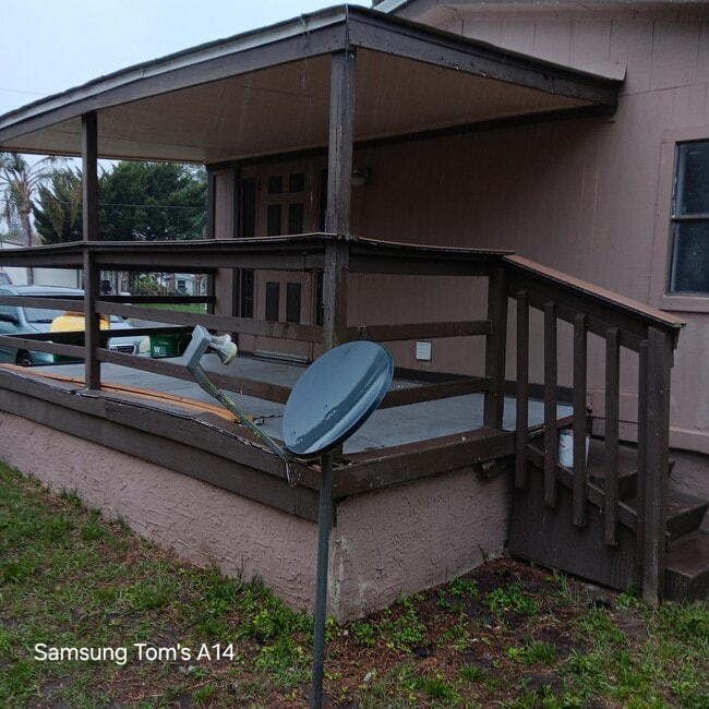 property at 2420 Elsie Cir