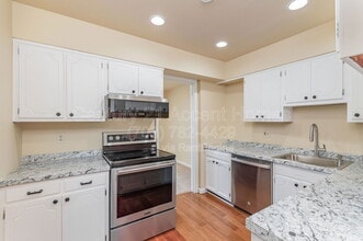 14447 Cool Oak Ln in Centreville, VA - Building Photo - Building Photo