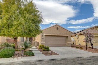 6613 Scavenger Hunt St in North Las Vegas, NV - Building Photo - Building Photo