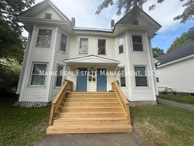 property at 36 Pier St