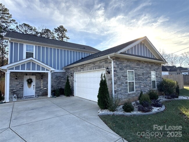 property at 5120 Lakeview Rd