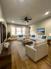 The Rosemont in Chicago, IL - Building Photo - Building Photo