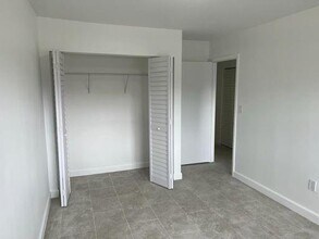 13370 SW 91st Terrace in Miami, FL - Building Photo - Building Photo