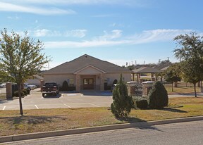 Oak Timber White Settlement Apartments