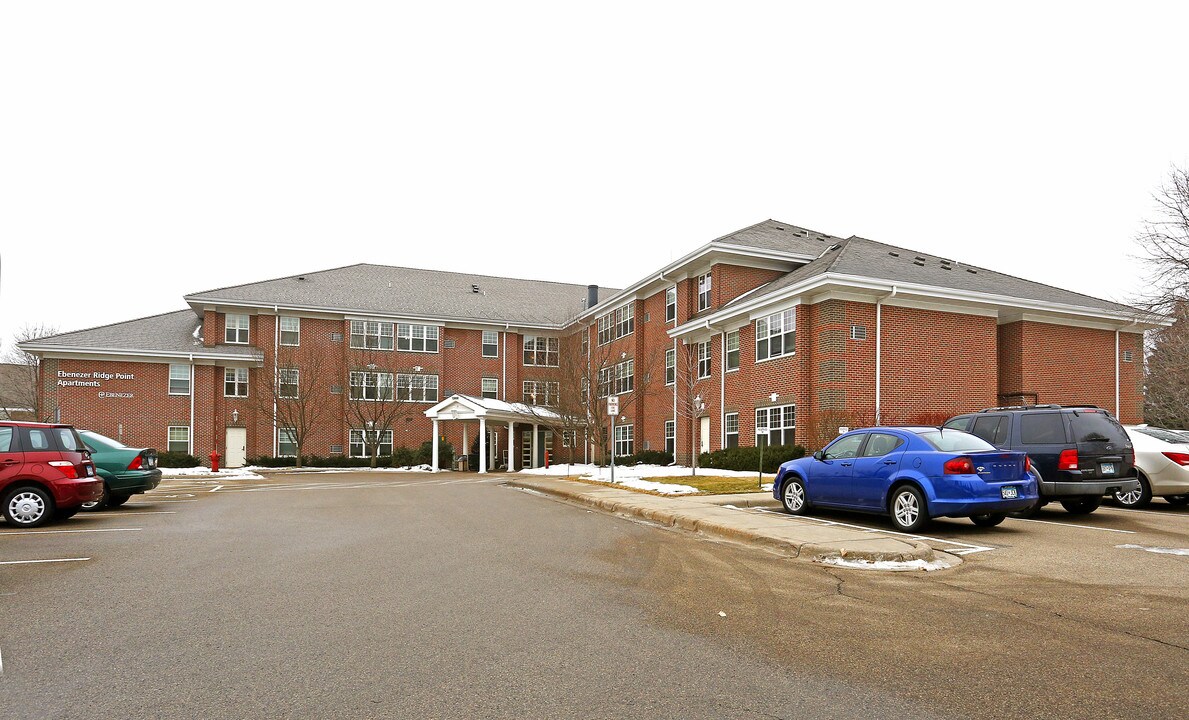 Ebenezer Ridge Point Apartments in Burnsville, MN - Building Photo