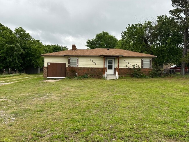 property at 3300 S Post Rd