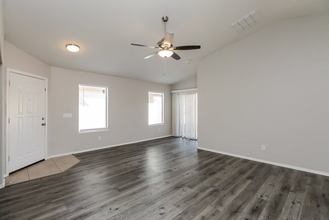 1658 E Shari St in San Tan Valley, AZ - Building Photo - Building Photo