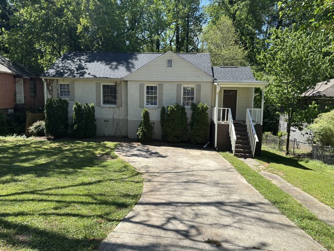 1661 Van Vleck Ave SE in Atlanta, GA - Foto de edificio - Building Photo