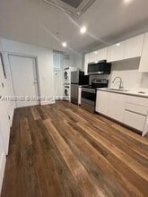 141 NW 16th Ave in Miami, FL - Building Photo - Building Photo