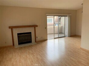 543 Springbrook N in Irvine, CA - Building Photo - Building Photo