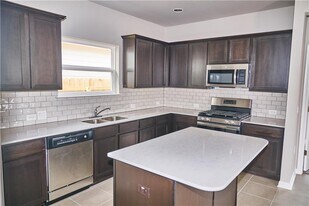 816 Durness Dr in Pflugerville, TX - Building Photo