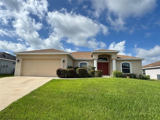 property at 4876 Summerfield Cir