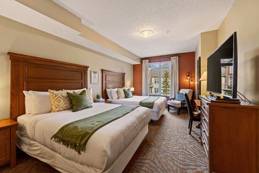 170 Kananaskis Way, Unit SI ID1499952P in Canmore, AB - Building Photo