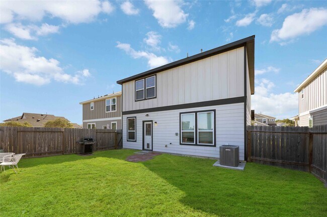 6434 Lakeview Haven Dr