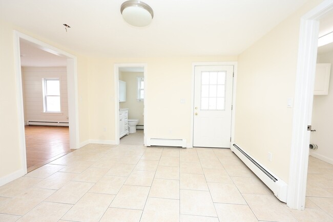 50 Atherton St in Stoughton, MA - Building Photo - Building Photo