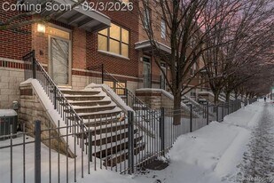 7609 Woodward Ave in Detroit, MI - Building Photo