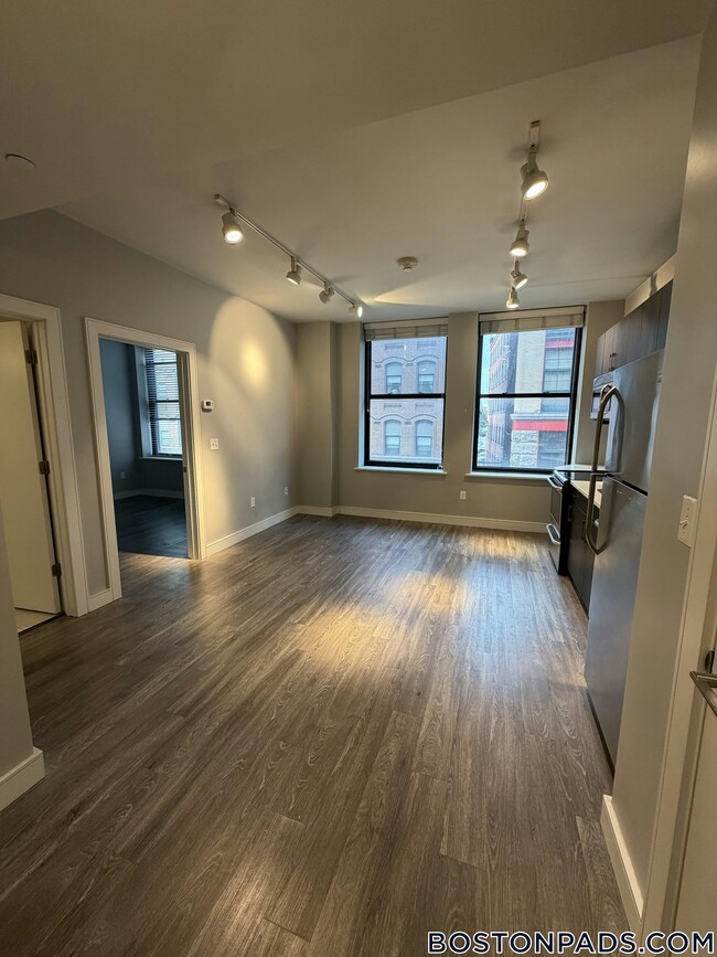 23 Central Ave in Lynn, MA - Building Photo - Building Photo