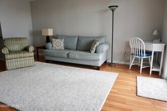 100 Ocean Ave in Bradley Beach, NJ - Building Photo - Building Photo
