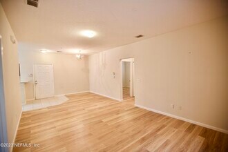 3600 LENIN PEAK Ct in Jacksonville, FL - Building Photo - Building Photo