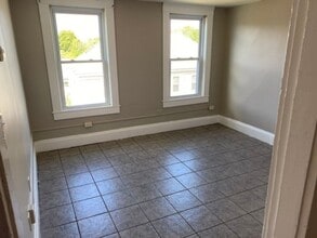 187 Newbury St in Lawrence, MA - Building Photo - Building Photo