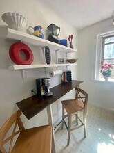 1673 Commonwealth Ave, Unit 11 in Boston, MA - Building Photo - Building Photo