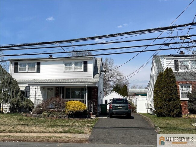 3257 Washington Rd in Sayreville, NJ - Building Photo - Building Photo