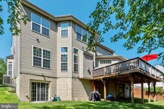 9813 Hammer Ln in Upper Marlboro, MD - Building Photo - Building Photo