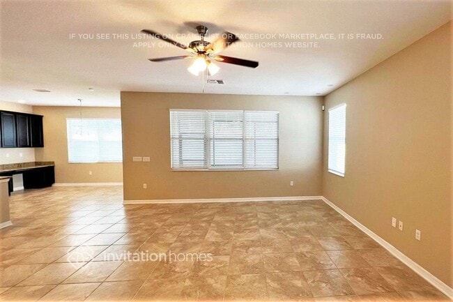 2042 Misty Glen Dr in Apopka, FL - Building Photo - Building Photo