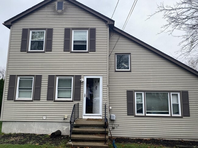 5 Sunnyside Ave in Hamden, CT - Building Photo - Building Photo