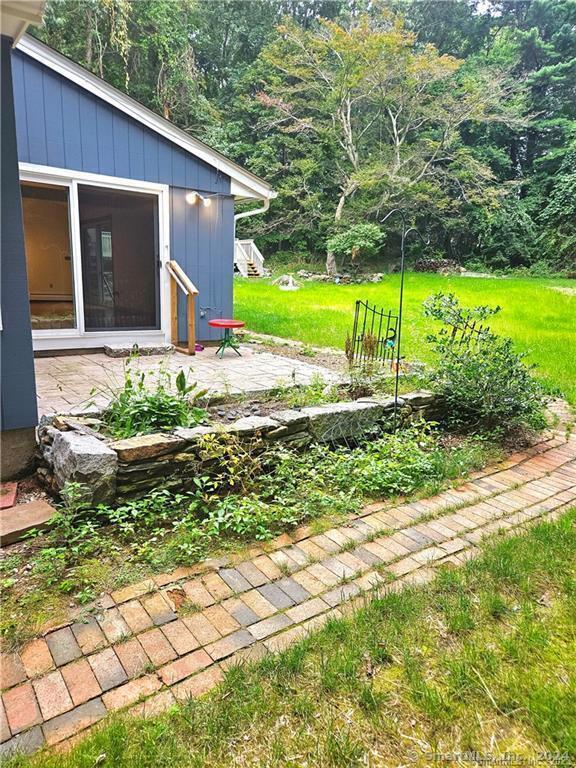 16 Westgate Ln Rentals in Mansfield, CT