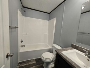 326 Brutus Dr in Lakeville, MN - Building Photo - Building Photo