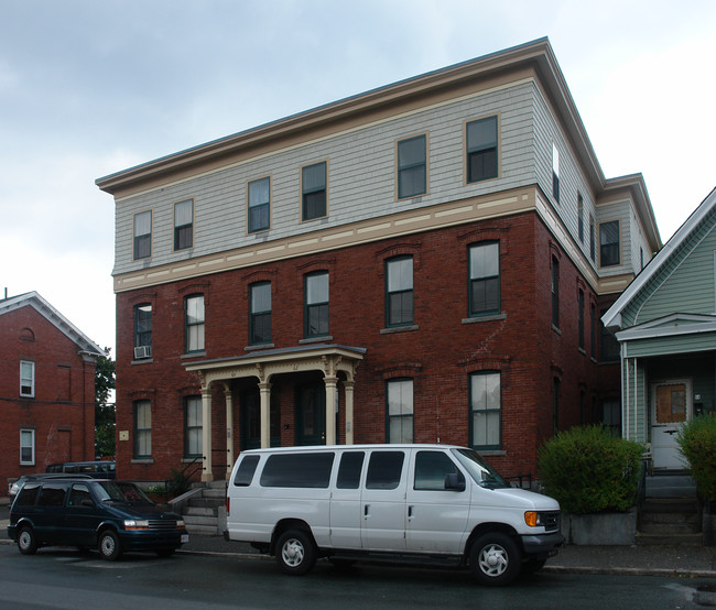 Reviviendo Family Housing in Lawrence, MA - Building Photo - Building Photo