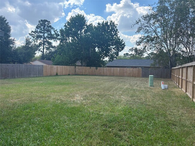 22739 Millgate Dr in Spring, TX - Building Photo - Building Photo