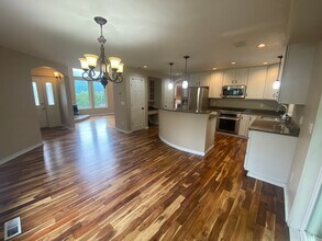 20207 Revere Cir in Anchorage, AK - Building Photo - Building Photo