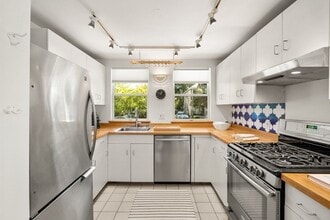111 Chilton St in Cambridge, MA - Building Photo - Building Photo