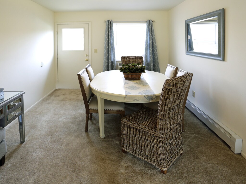 Mansfield Village Apartments in Hackettstown, NJ