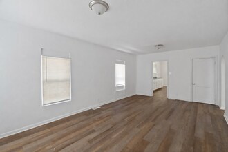 1350 W 32nd St in Indianapolis, IN - Building Photo - Building Photo