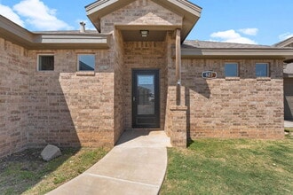 623 N Elkhart Ave in Lubbock, TX - Foto de edificio - Building Photo