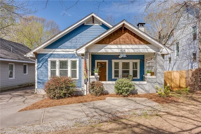 625 Moreland Ave SE in Atlanta, GA - Building Photo - Building Photo