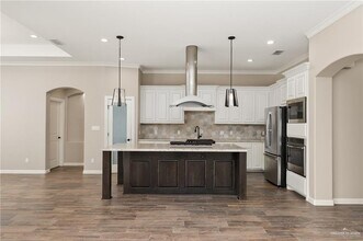 4400 Caddo Ln in McAllen, TX - Building Photo - Building Photo